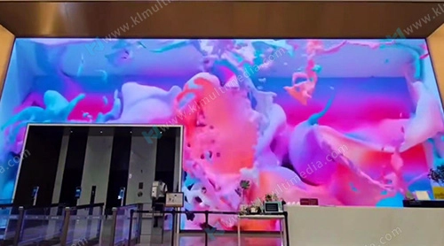 شاشة LED